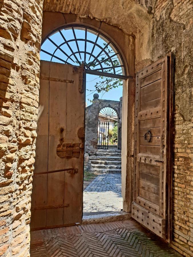 La Casa Nel Castello Villa Ostia Antica Exterior photo